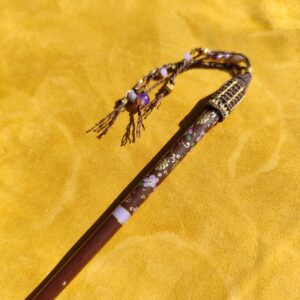 Pic à cheveux gris-gris en baguette chinoise et tissage